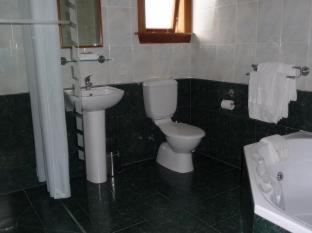 Harrogate Gardens Motel - 5
