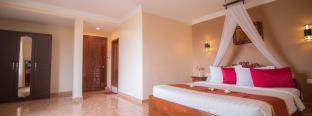Reaksmey Chanreas Hotel - 2