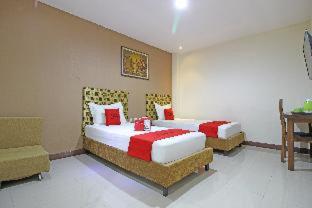 RedDoorz near UNS Solo - Solo - 4