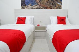 RedDoorz near Mataram University - 8