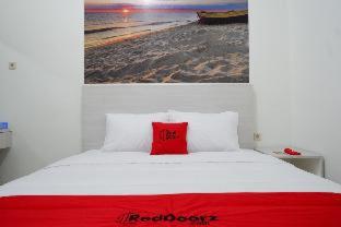 RedDoorz near Mataram University - 5