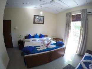 Villa Sarakkuwa - Pamunugama - 6