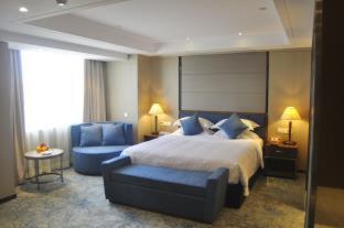 Zhongshan International Hotel - Zhongshan - 2
