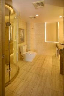 The LA Hotel 新世界伟瑞酒店 - Shenzhen - 9