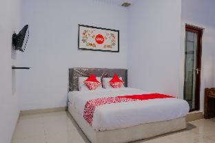 RedDoorz near Wisata Museum Angkut 3 - 9