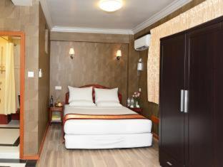 Hotel Grand United - Chinatown - Yangon - 4