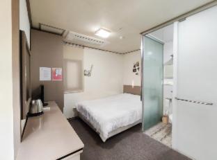 OYO Hostel Myeongdong 2 - Seoul - 4