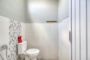 RedDoorz at Berlian Homestay Malioboro Yogyakarta - Yogyakarta - 5