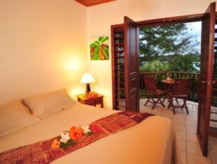 Poppy's on the Lagoon - Port Vila - 9