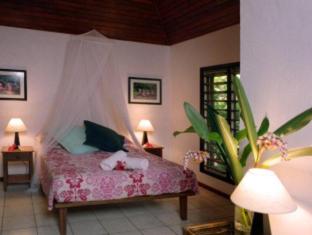 Poppy's on the Lagoon - Port Vila - 3