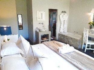 Hermanus Lodge on the Green - Solar Power - Hermanus - 1