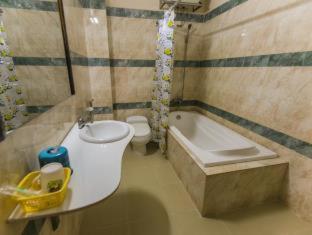 Star Hotel - Battambang - 8
