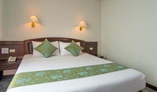 Green House Hotel - 9