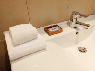 The Strand Boutique Resort - 5