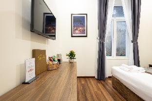 Wisteria Hotel - 1