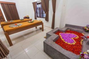Ubud Inn Cottage by Prasi - 5