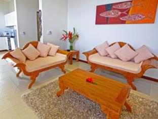 Tropicana Lagoon Apartments - 4