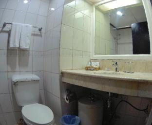 Golden Peak Hotel & Suites powered by Cocotel - 2