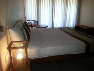 Giman Free Beach Resort - 3
