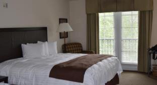 The Glen Club - Glenview - 3