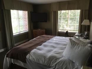 The Glen Club - Glenview - 1