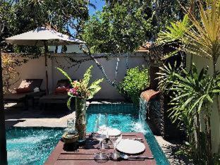 Kanok Buri Resort - 3