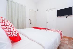 Urbanview Hotel Syariah Near Gelora Delta Sidoarjo - Sidoarjo - 3