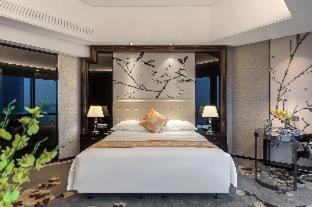 Huaqiang Plaza Hotel Shenzhen, Enjoy Complimentary Mini Bar & Night Snack, Add breakfast - enjoy complimentary afternoon tea - Shenzhen - 5