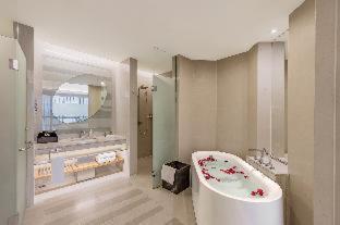 Huaqiang Plaza Hotel Shenzhen, Enjoy Complimentary Mini Bar & Night Snack, Add breakfast - enjoy complimentary afternoon tea - Shenzhen - 2
