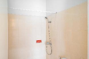 RedDoorz near Siloam Karawaci 3 - Tangerang - 4