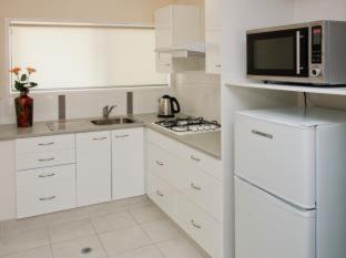 Aloha Apartments - 4