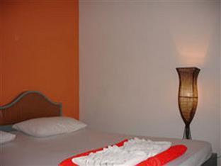 B&B House & Hostel - 7