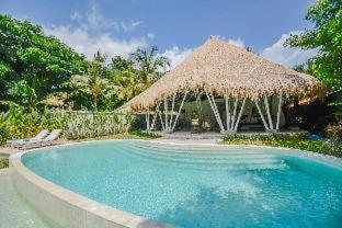 Beach Villas Lombok - 9