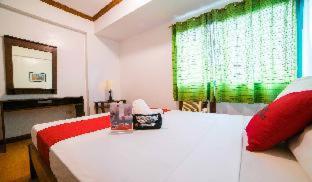 RedDoorz at Moonwalk Paranaque - 6