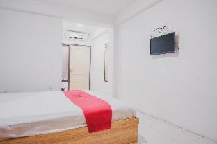 RedDoorz near Tugu Pers Jambi - Jambi - 6