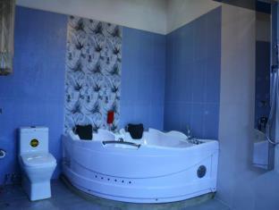 Gloria Grand Hotel - Unawatuna - 6