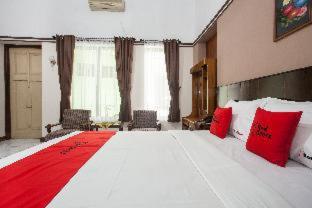 RedDoorz near Balai Kota Malang - Malang - 1