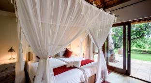 Khaya Ndlovu Safari Manor - Hoedspruit - 3
