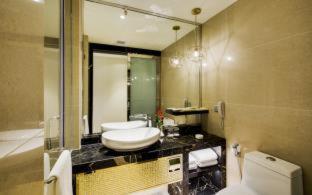 NagaWorld Hotel & Entertainment Complex - Phnom Penh - 6