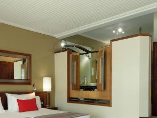 Shandrani Beachcomber Resort & Spa - Blue Bay - 1