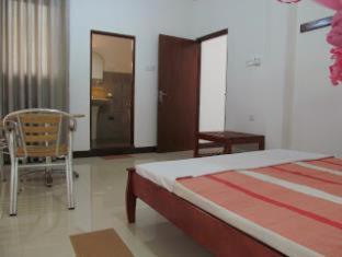 Renuka Inn - 8