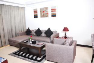 Ewan Ajman Suites Hotel - Ajman - 5
