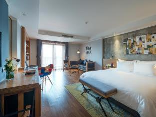 Bespoke Trendy Hotel Hanoi - Hanoi - 7