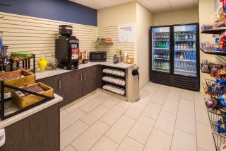 Crowne Plaza Hotel and Suites Pittsburgh South by IHG - 2