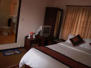 Hotel Travel Inn - 2