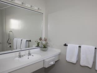 Pembrooke Motor Lodge - 6
