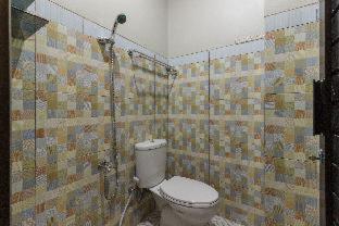 RedDoorz Plus near Pantai Malalayang Manado - 7