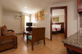 MJ Hotel and Suites - 8