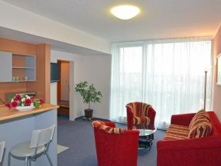 Avanti Hotel - 5