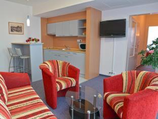 Avanti Hotel - 4
